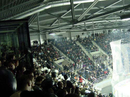 09_volles haus